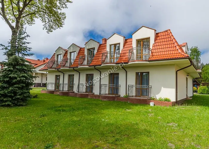 Osrodek Wypoczynkowy Lazur Semesteranläggning (resort)