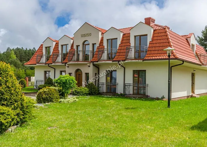 Osrodek Wypoczynkowy Lazur Semesteranläggning (resort)