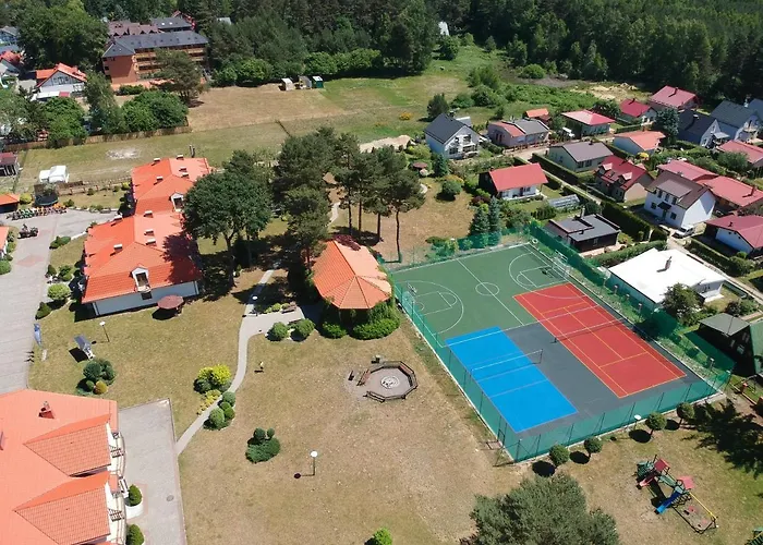 Osrodek Wypoczynkowy Lazur Semesteranläggning (resort) Poddąbie